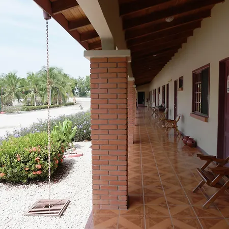 Hotel La Arena